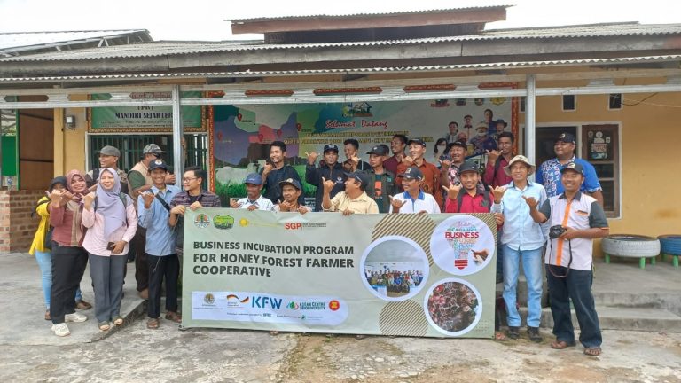 Kunjungi KPT Maju Sejahtera, Koperasi Pemasaran Madu Alas Kambas Dapat Wawasan dan Koneksi Baru