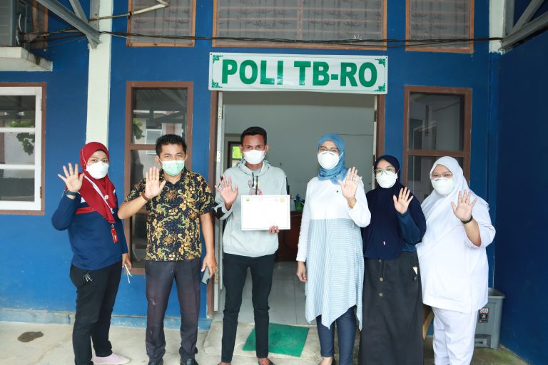 PERDANA! Pasien TBC RO RSUD Padang Pariaman dinyatakan SEMBUH